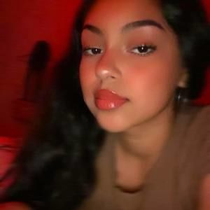 Meet your Posher, Angie